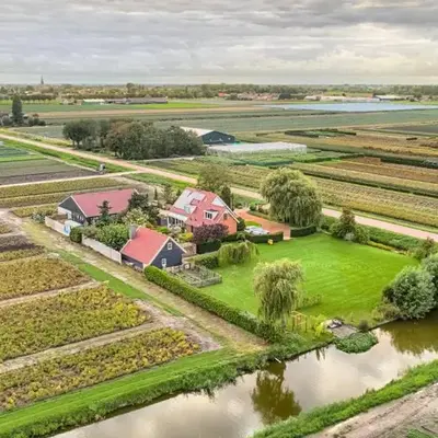 B&B “Te Warskip bij BlokVis”
