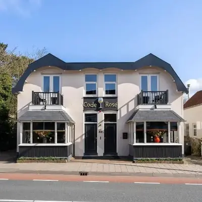 Boutique Pension Code Rosé