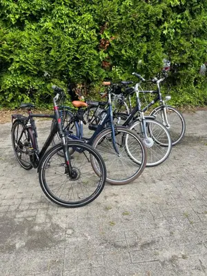 a group of bikes parked next to each other at Chalet Buitenhof 45A in Oegstgeest