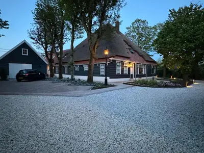 Gallery image of De Witte Reiger in Markenbinnen