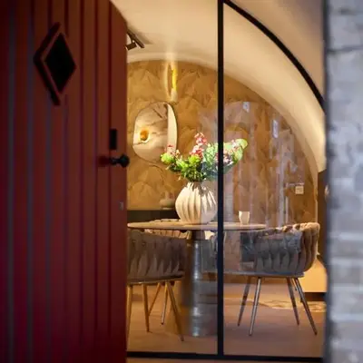 The Stork - In luxe logeren aan de Oudegracht