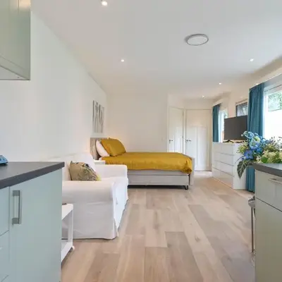 Blue Oasis Cottage - Free Parking