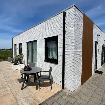 Tulip Lodges
