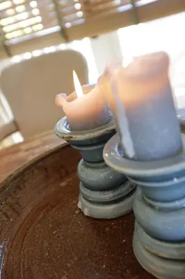 a group of candles sitting on top of a table at De Lindenhof in Tienhoven