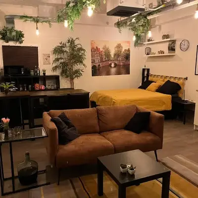 The Studio no windows 20 minutes by bus to downtown Amsterdam