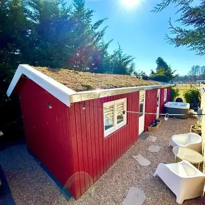 New Charming Scandinavian eco house with garden and jacuzzi