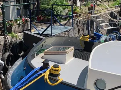 a close up of the bow of a boat at Appartement op woonboot hartje centrum in Amsterdam