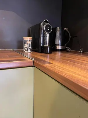 a counter top with a toaster on top of it at Sandy soul escape in Zandvoort
