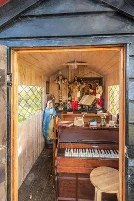 a small room with a piano in it at Nature lovers Amsterdam Zaandam in Wijdewormer
