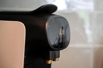 a close up of a black coffee machine at 10 persons Tulpenacker Comfort in Roelofarendsveen