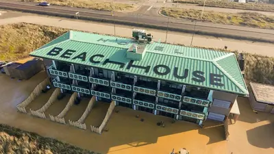 an overhead view of a building with aaa house at Beachhouse Hotel in Zandvoort