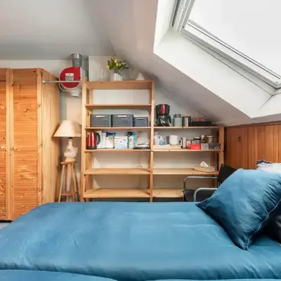 Cozy room in residential Alkmaar - Free parking