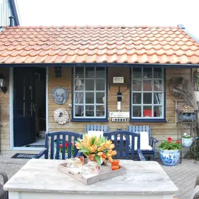 Prive tuinhuis B&B Elly