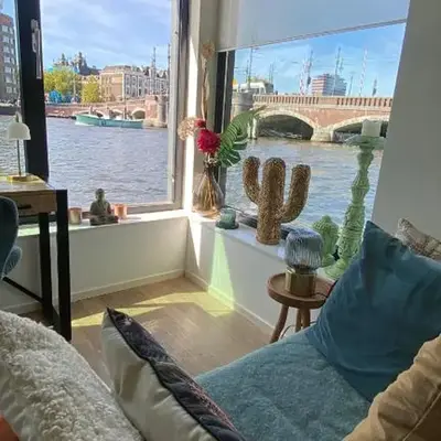 Houseboat Ark van Amstel