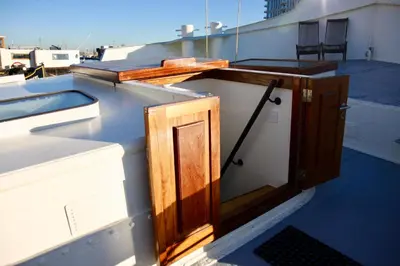 a small door on the side of a boat at Sailor Suite Coaster Mado in Amsterdam