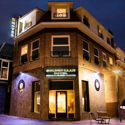 Golden Zaan Hotel
