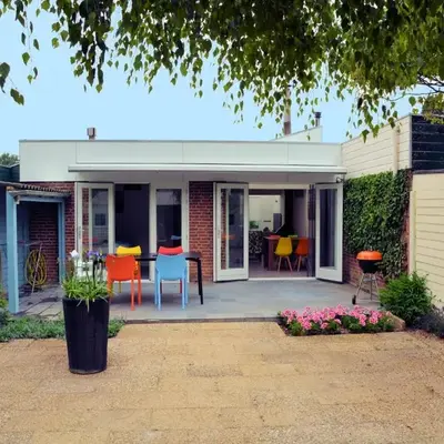 Charming Garden Retreat