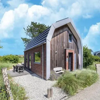 Beautiful Holiday home near the sea