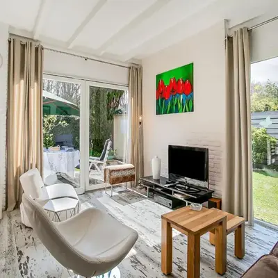Bungalow in Noordwijk near Beaches
