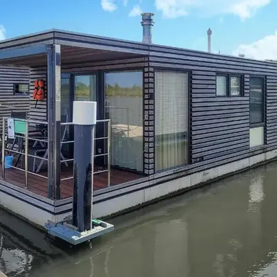 Mermaid-Hausboote 2