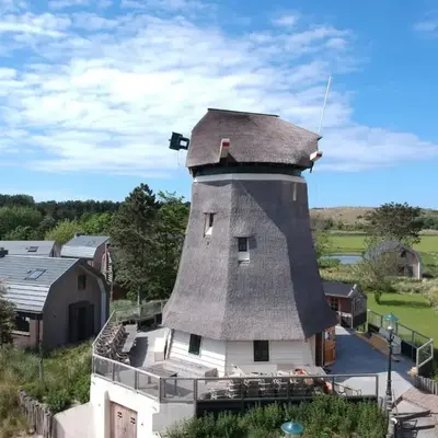 De Molen van Egmond by Droomvilla