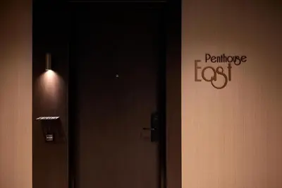 a door with the words performance lost written on it at Van der Valk Hotel Lelystad in Lelystad