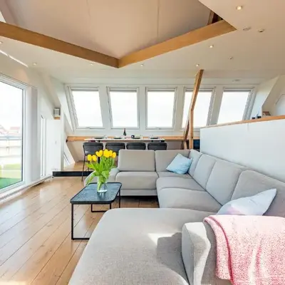Zon Modern beach house